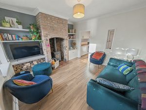 Photo 23- click for photo gallery